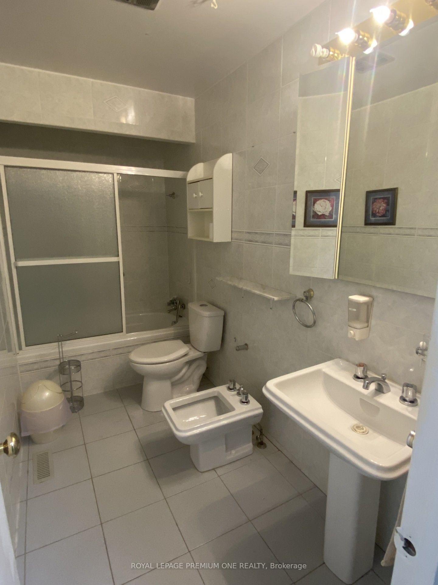 Photo 10 of 55 Husband Drive, North York, Humber Summit — HOMEH