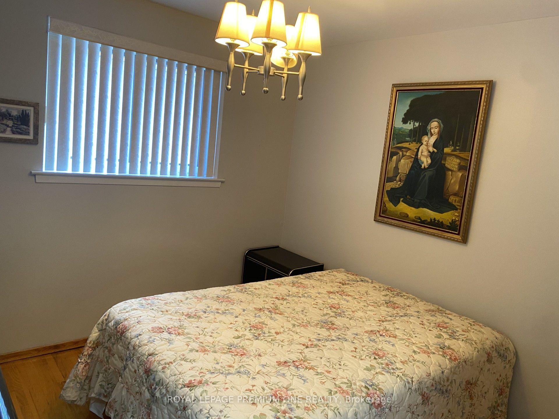 Photo 11 of 55 Husband Drive, North York, Humber Summit — HOMEH
