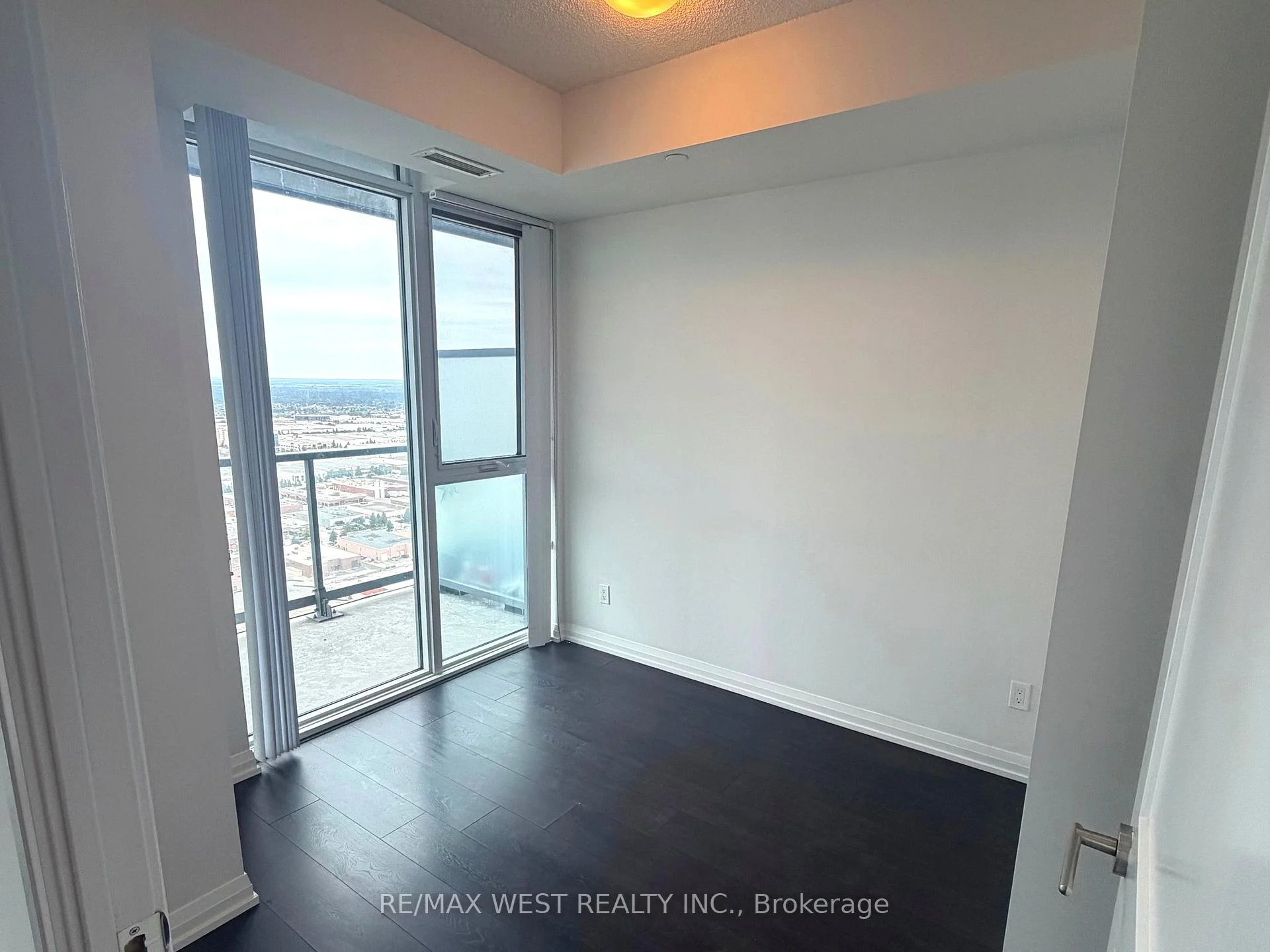 Photo 29 of Unit 3610, 7895 Jane Street, Vaughan, Concord — HOMEH