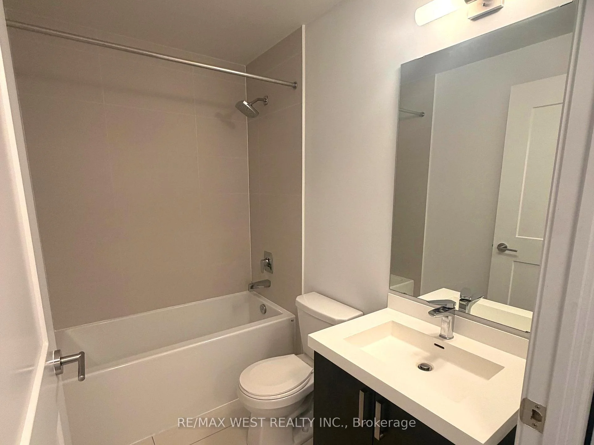 Photo 50 of Unit 3610, 7895 Jane Street, Vaughan, Concord — HOMEH