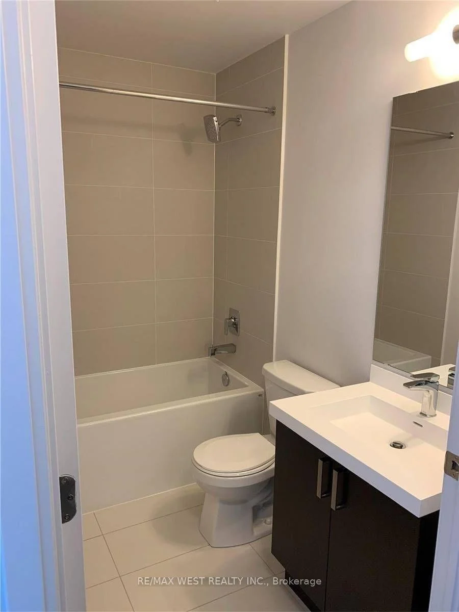 Photo 38 of Unit 3610, 7895 Jane Street, Vaughan, Concord — HOMEH