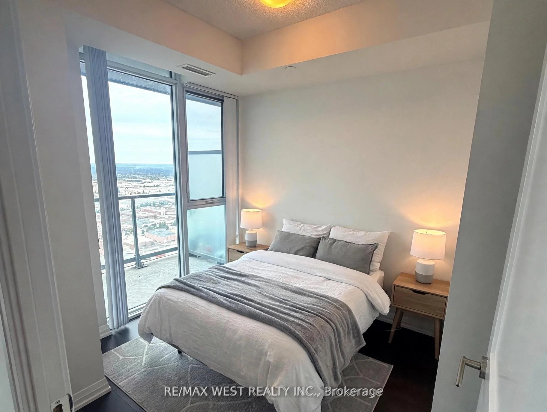 Photo 32 of Unit 3610, 7895 Jane Street, Vaughan, Concord — HOMEH