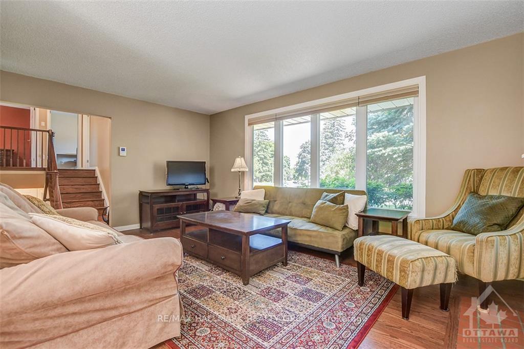 Photo 7 of 2678 Ulster Crescent, Ottawa, Riverside Park — HOMEH