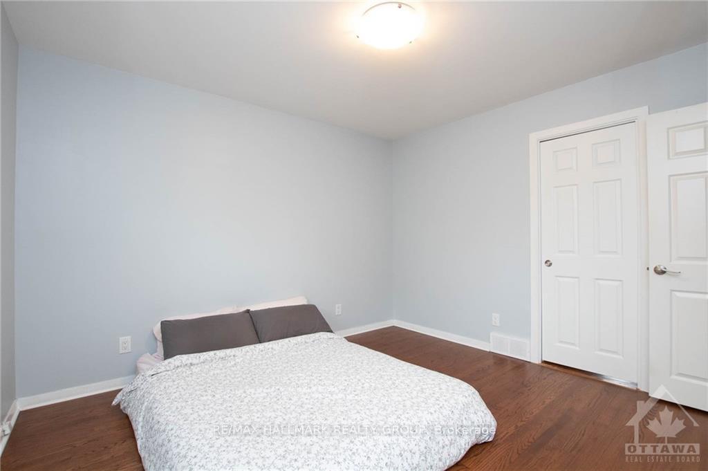 Photo 16 of 2678 Ulster Crescent, Ottawa, Riverside Park — HOMEH