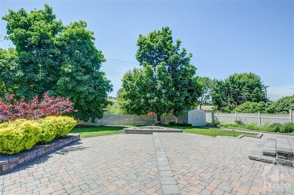 Photo 28 of 2678 Ulster Crescent, Ottawa, Riverside Park — HOMEH
