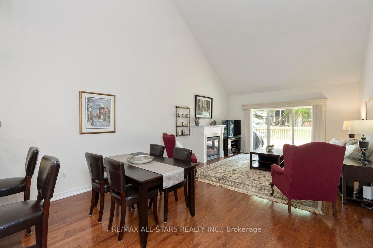 Photo 4 of 52 Oasis Way, Markham, Greensborough — HOMEH