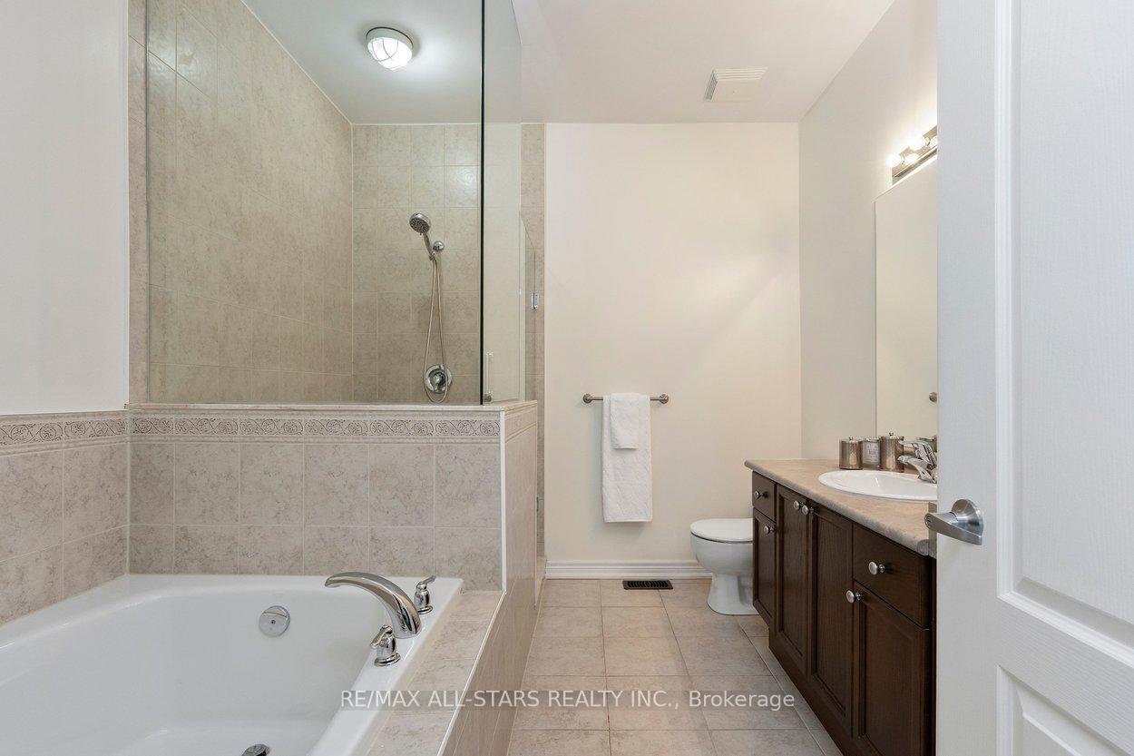 Photo 26 of 52 Oasis Way, Markham, Greensborough — HOMEH