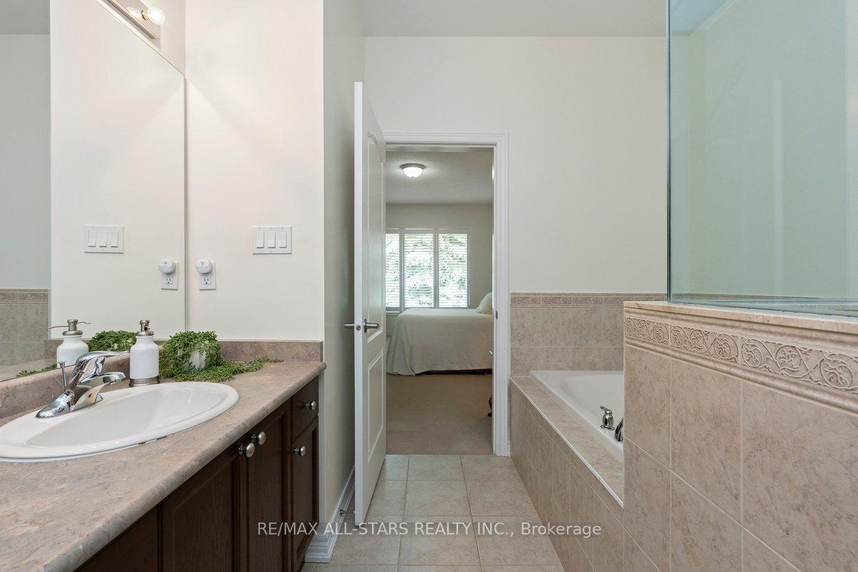 Photo 27 of 52 Oasis Way, Markham, Greensborough — HOMEH