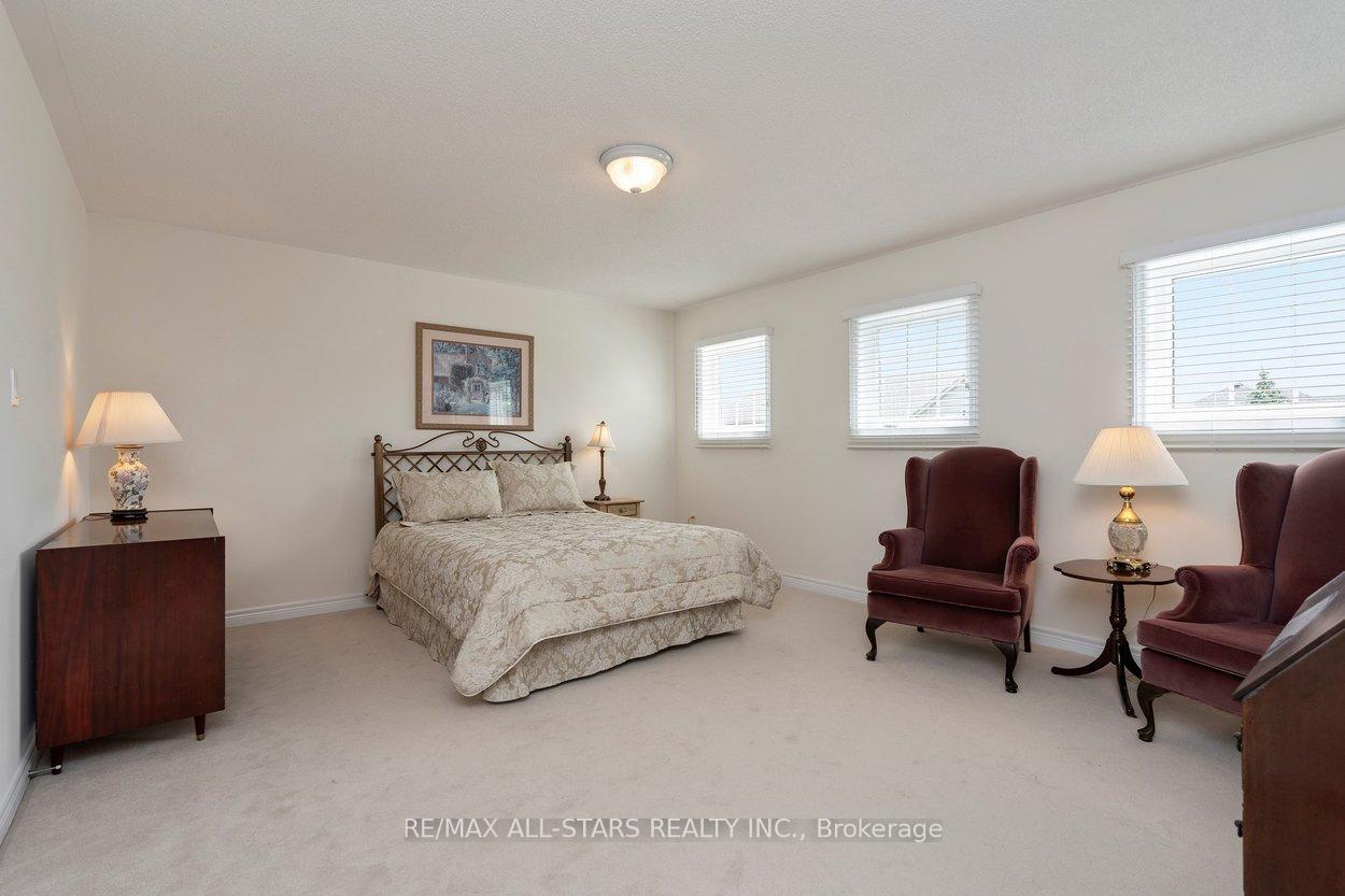 Photo 35 of 52 Oasis Way, Markham, Greensborough — HOMEH