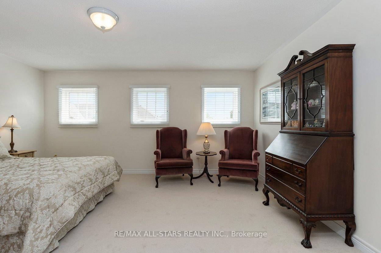 Photo 36 of 52 Oasis Way, Markham, Greensborough — HOMEH