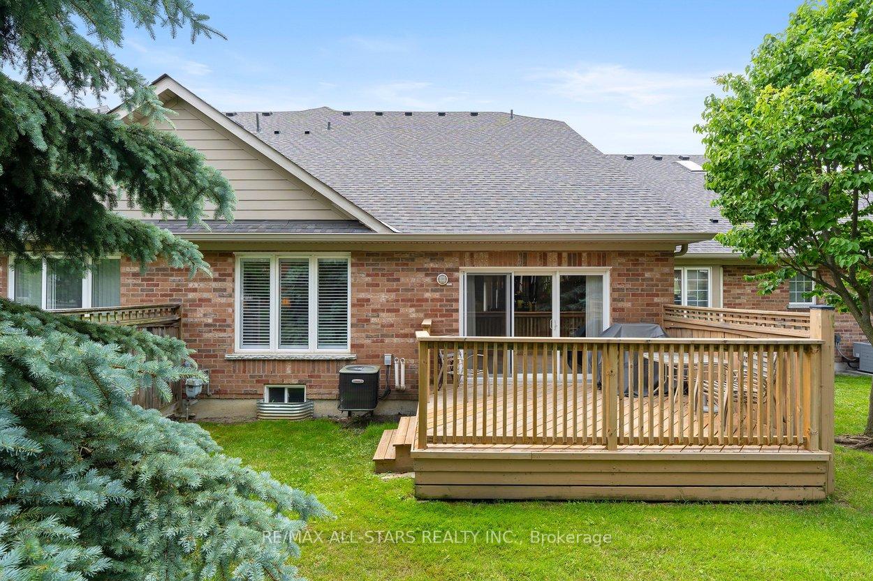 Photo 41 of 52 Oasis Way, Markham, Greensborough — HOMEH