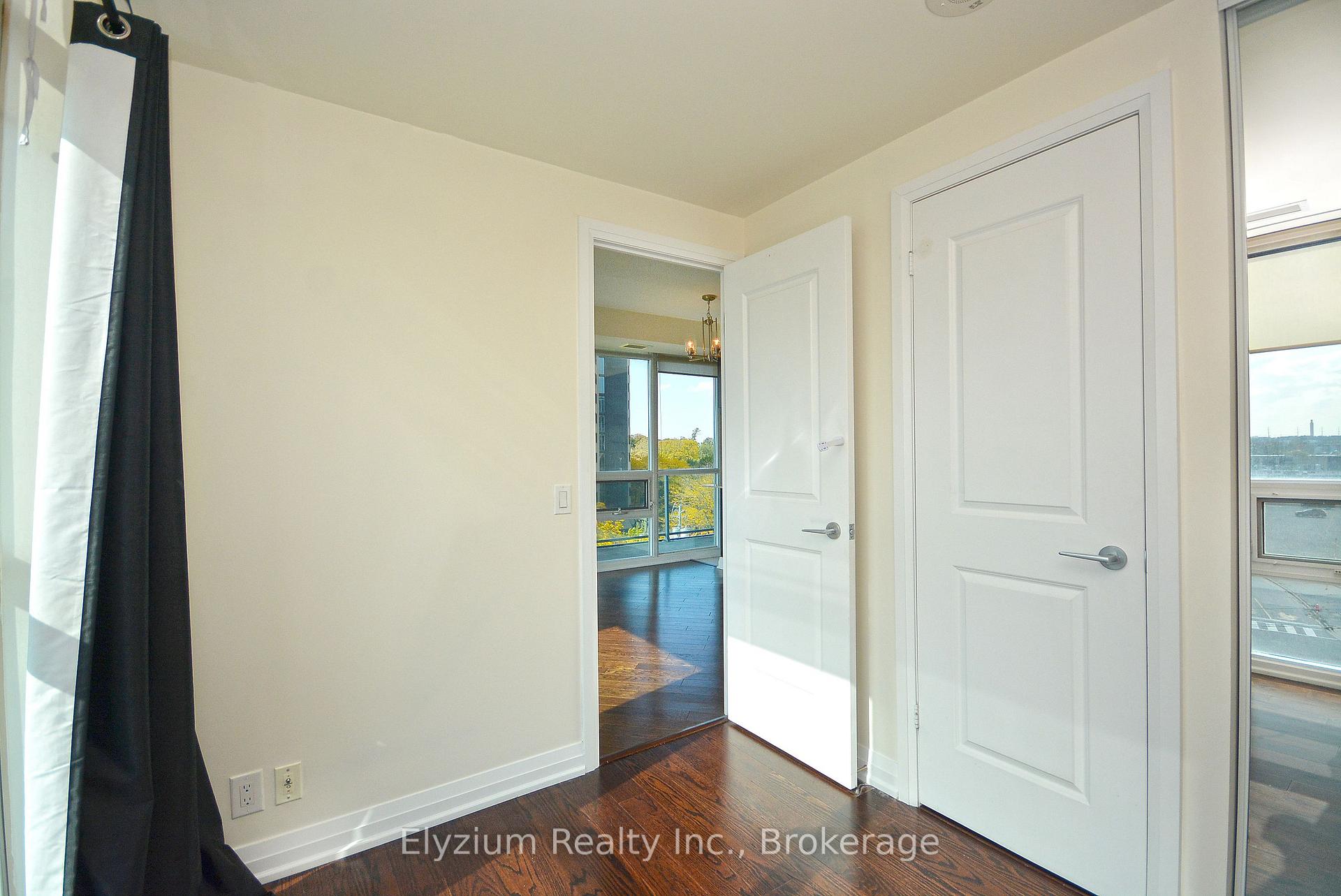 Photo 18 of Unit 603, 1055 Southdown Road, Mississauga, Clarkson — HOMEH