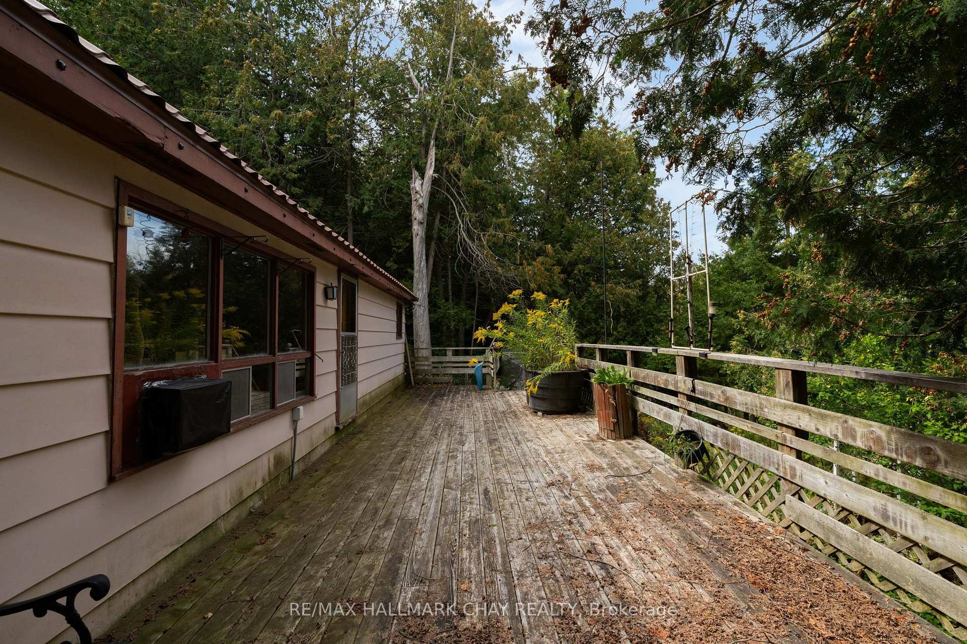 Photo 23 of 8051 County Road 9, Clearview, Creemore — HOMEH
