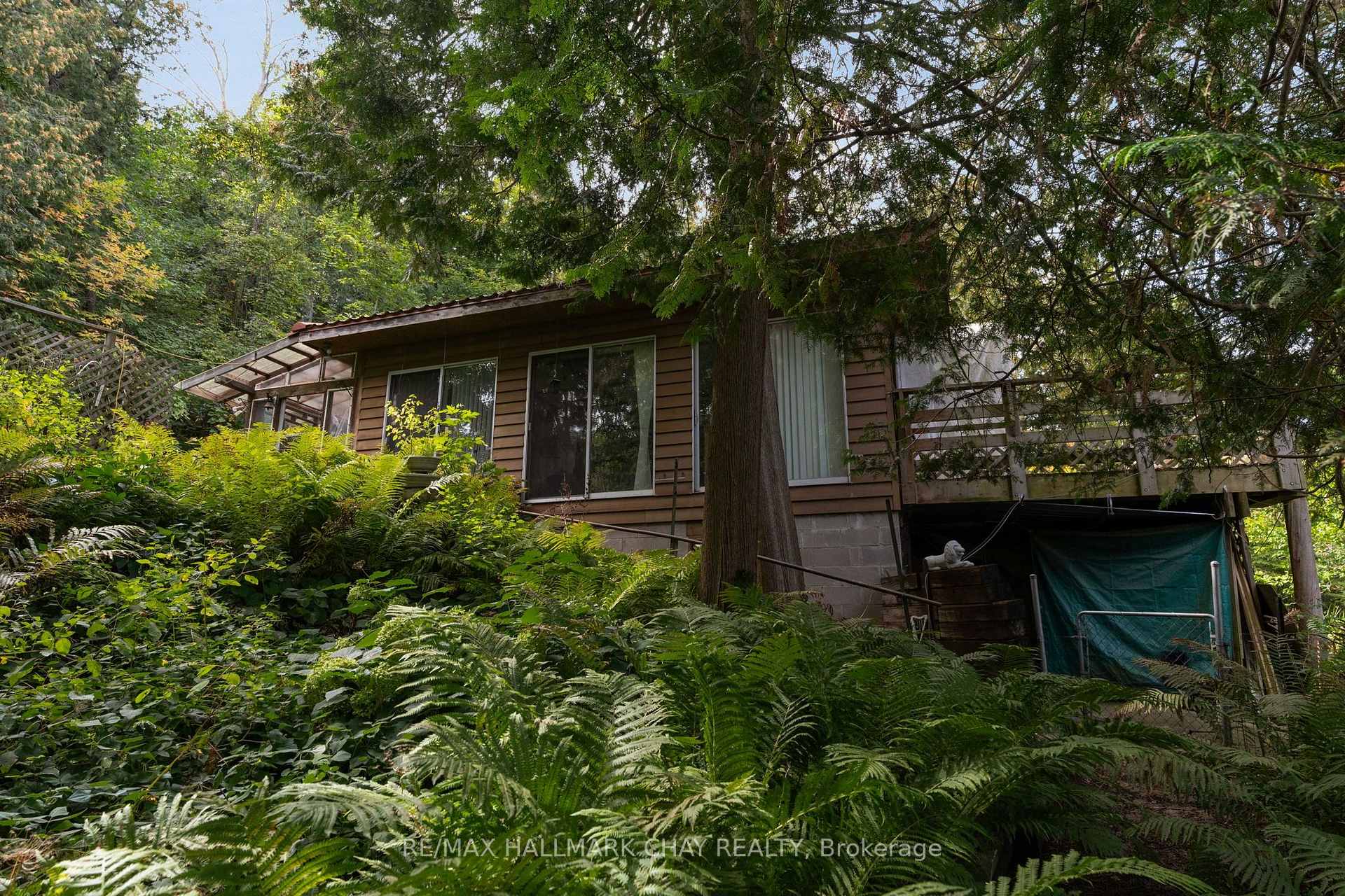 Photo 25 of 8051 County Road 9, Clearview, Creemore — HOMEH