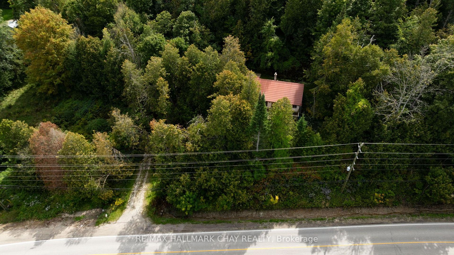 Photo 29 of 8051 County Road 9, Clearview, Creemore — HOMEH