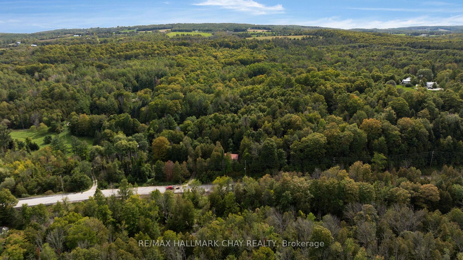 Photo 30 of 8051 County Road 9, Clearview, Creemore — HOMEH
