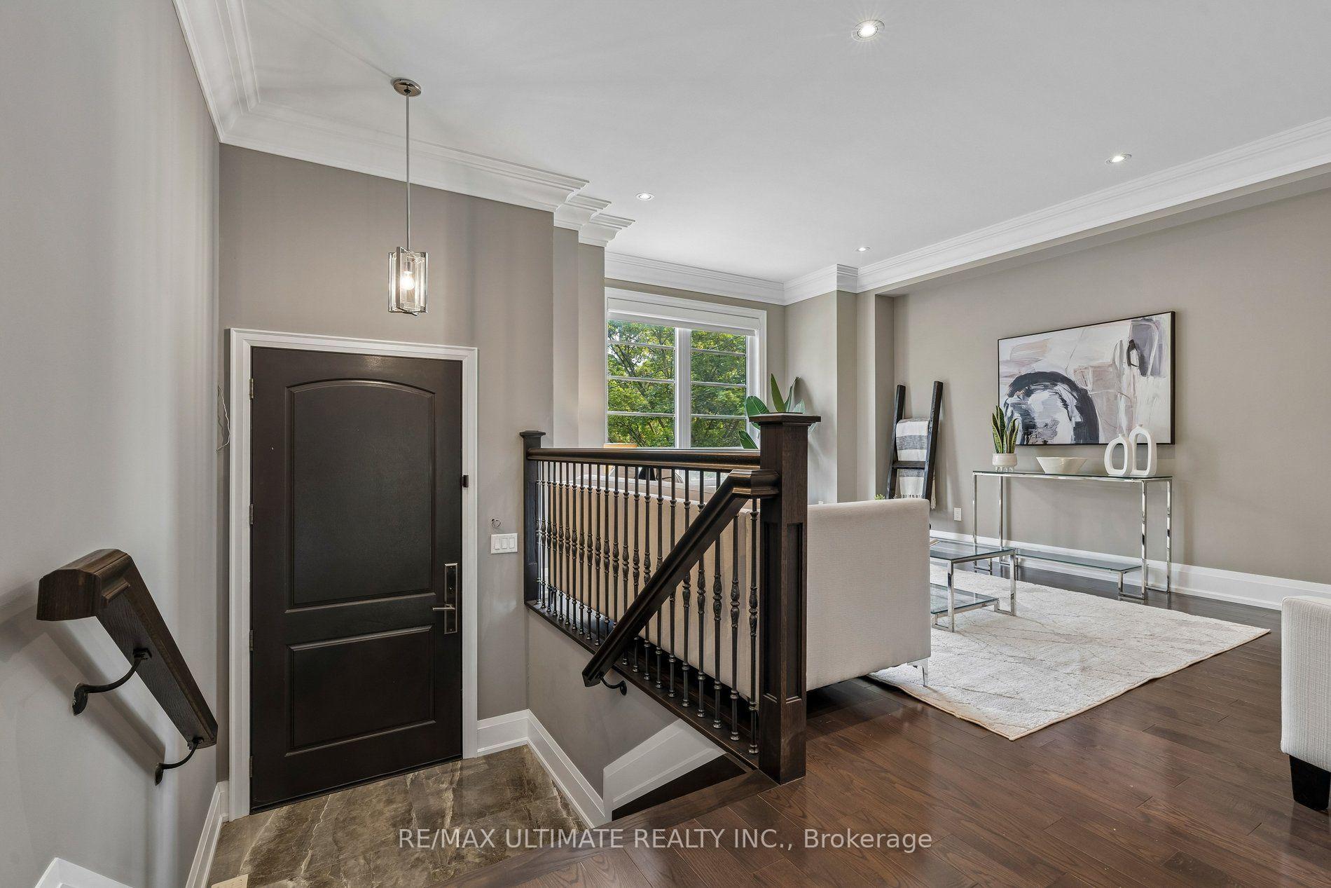Photo 6 of 218 Delta Street, Etobicoke, Alderwood — HOMEH