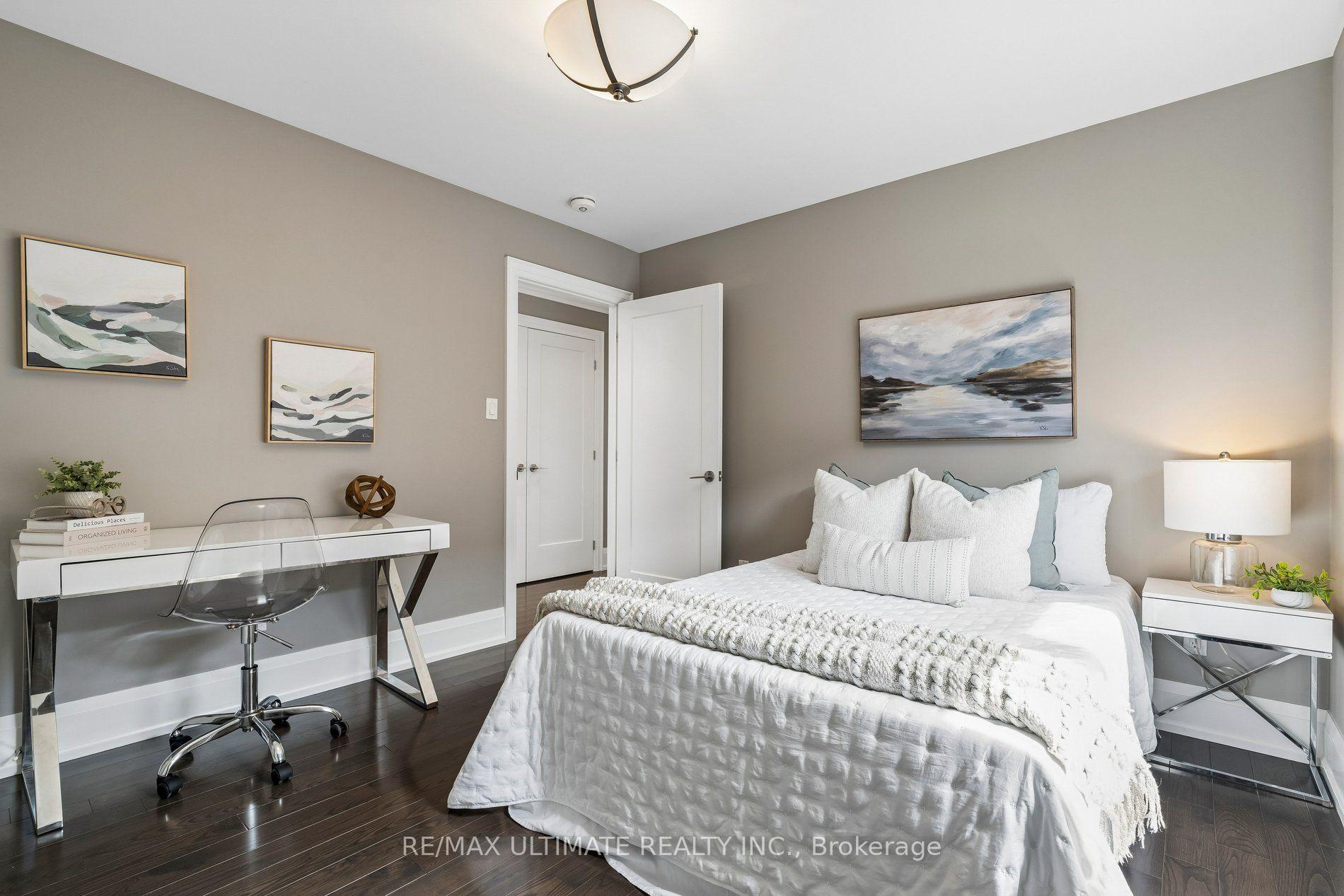 Photo 28 of 218 Delta Street, Etobicoke, Alderwood — HOMEH