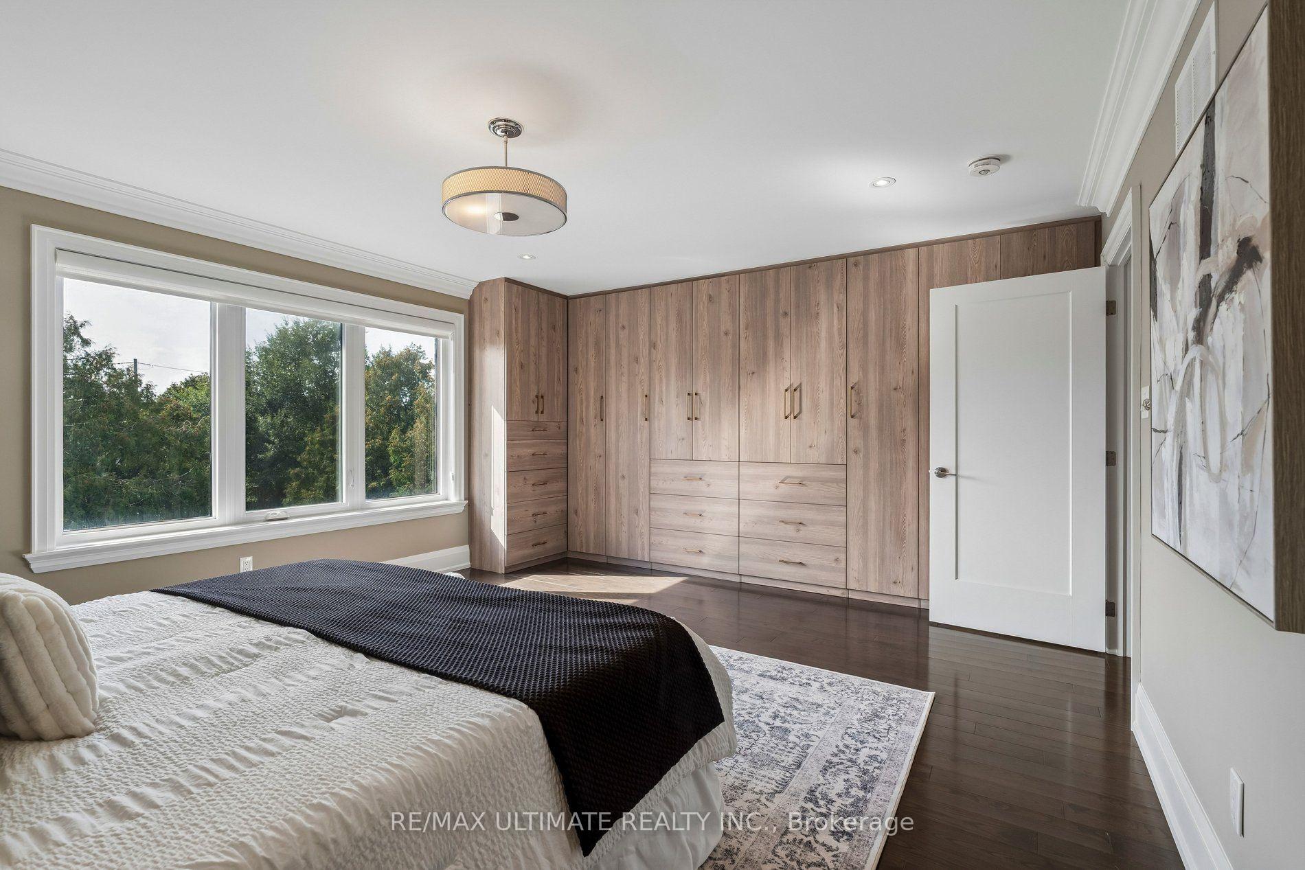 Photo 36 of 218 Delta Street, Etobicoke, Alderwood — HOMEH