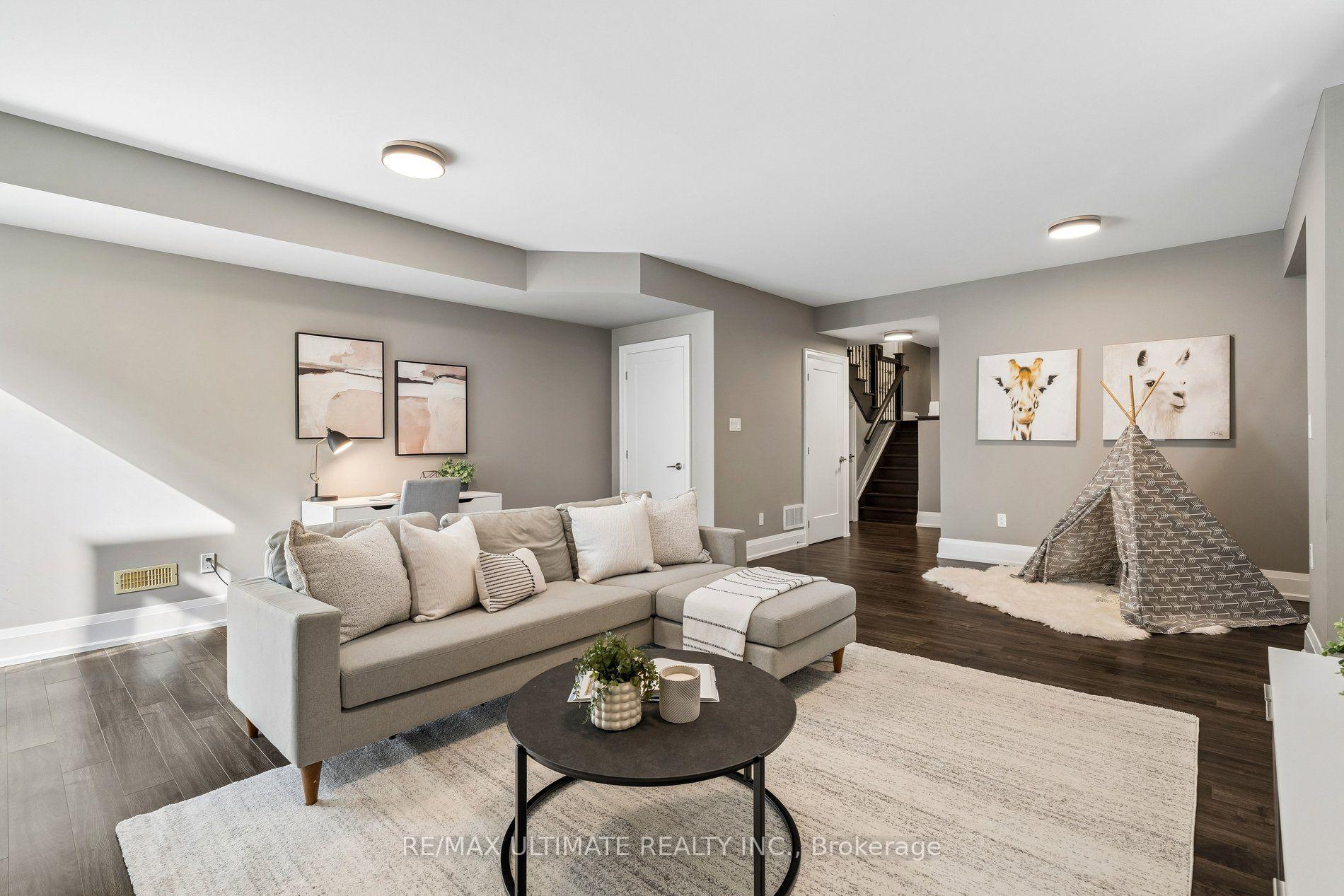 Photo 44 of 218 Delta Street, Etobicoke, Alderwood — HOMEH