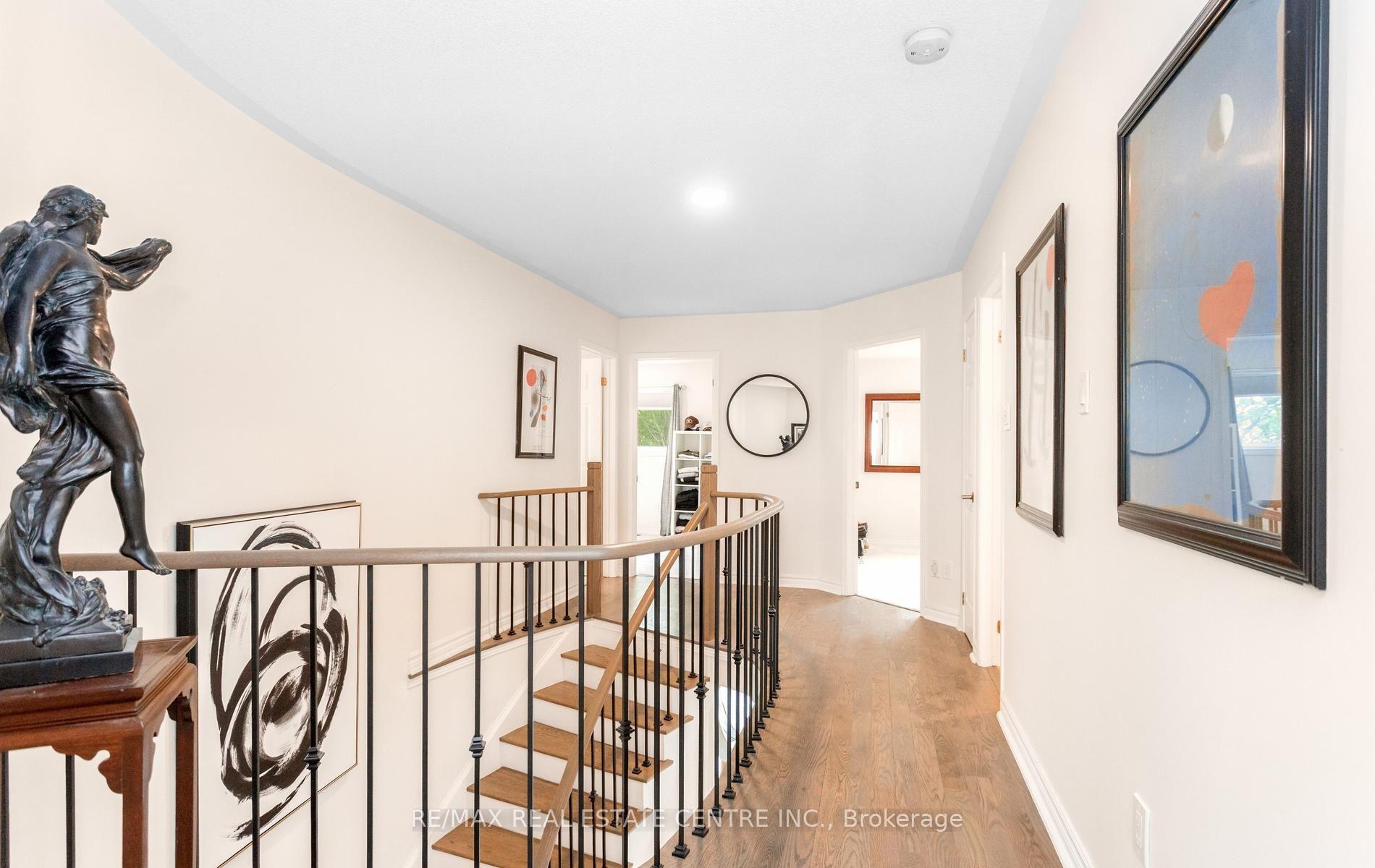 Photo 26 of 40 Hepburn Crescent N, Halton Hills, Georgetown — HOMEH