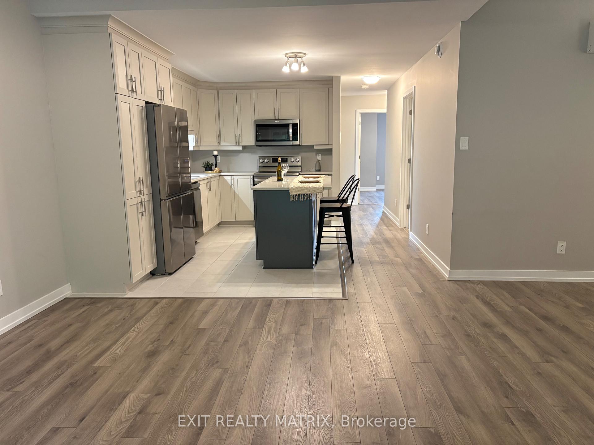 Photo 3 of Unit 207, 83 St Moritz Trail, Russell, Embrun — HOMEH