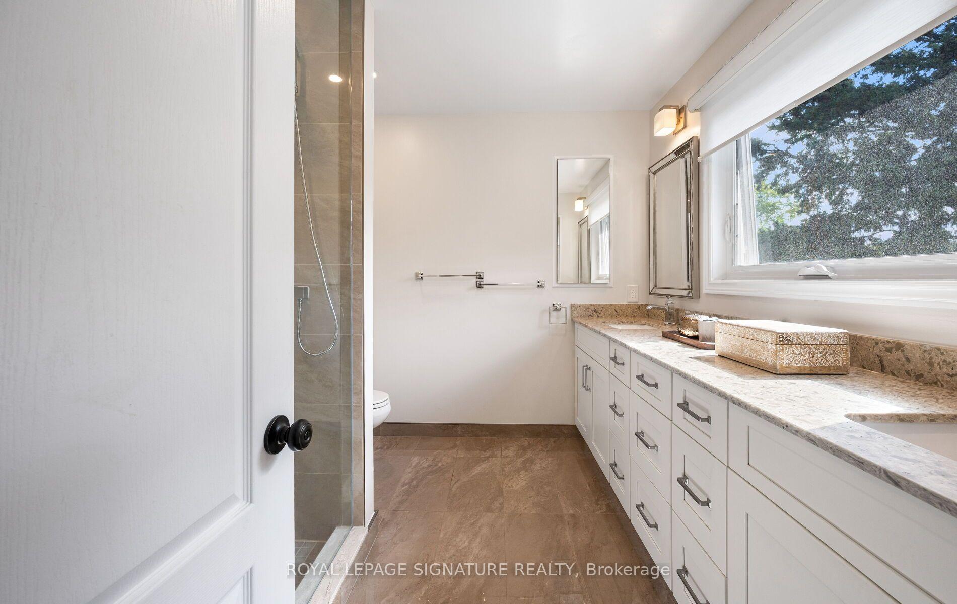 Photo 20 of 42 Shieldmark Crescent, Markham, Royal Orchard — HOMEH