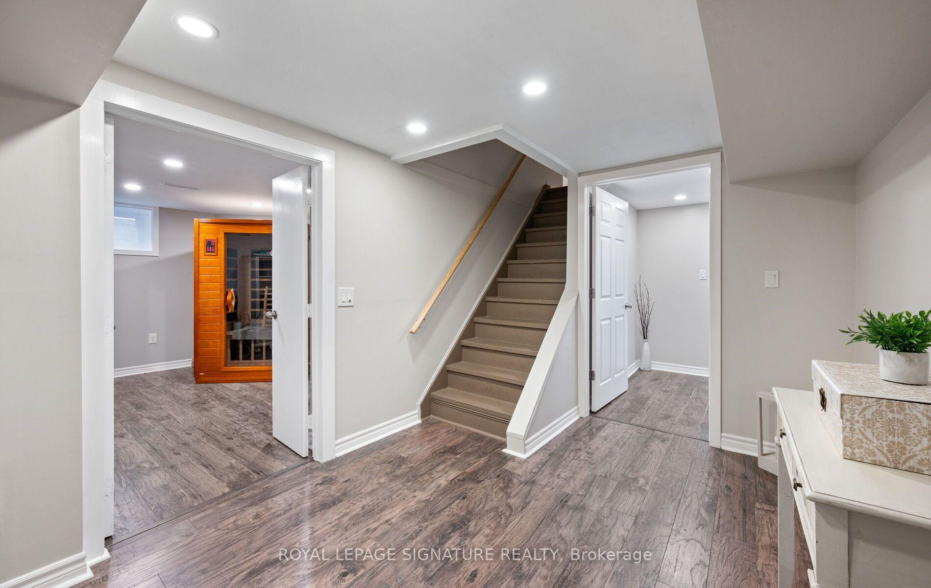 Photo 27 of 42 Shieldmark Crescent, Markham, Royal Orchard — HOMEH