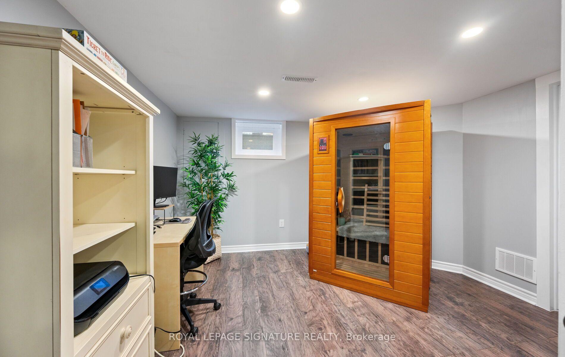 Photo 28 of 42 Shieldmark Crescent, Markham, Royal Orchard — HOMEH