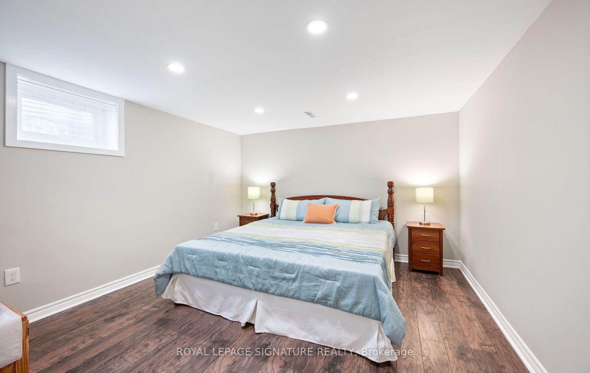 Photo 31 of 42 Shieldmark Crescent, Markham, Royal Orchard — HOMEH