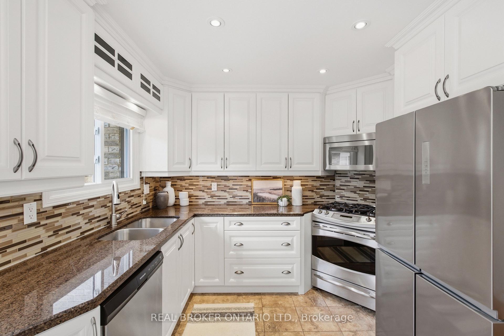 Photo 8 of 1249 Thorpe Road, Burlington, Brant — HOMEH