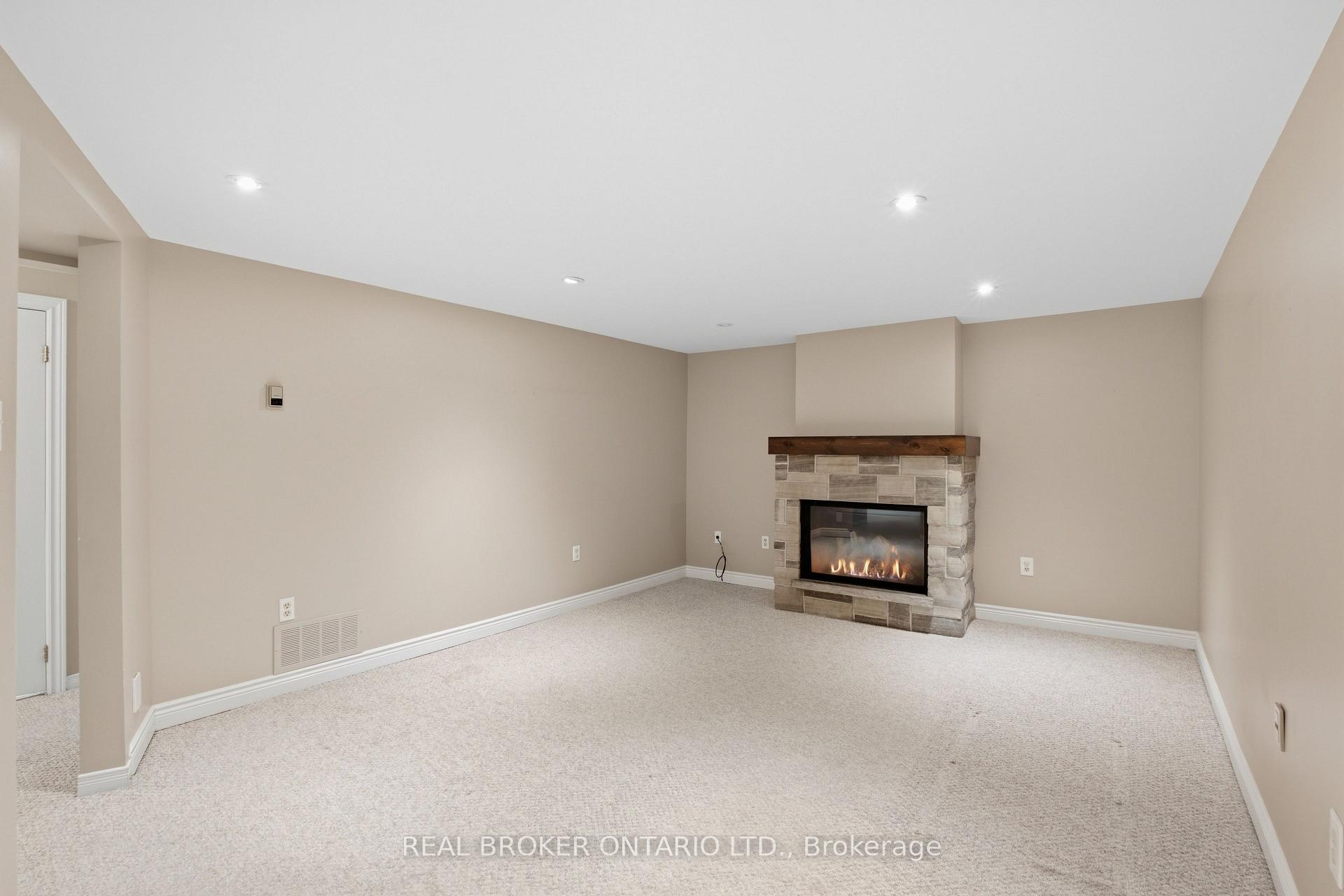 Photo 22 of 1249 Thorpe Road, Burlington, Brant — HOMEH