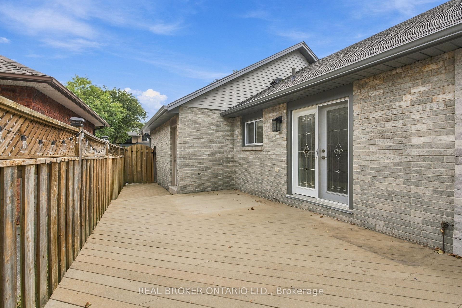 Photo 28 of 1249 Thorpe Road, Burlington, Brant — HOMEH