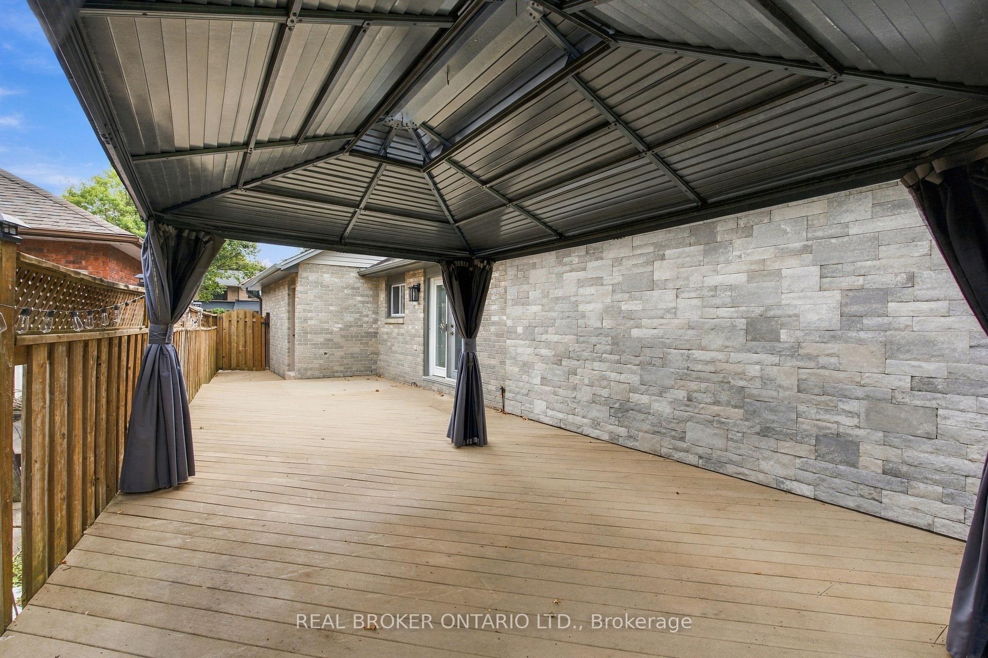 Photo 29 of 1249 Thorpe Road, Burlington, Brant — HOMEH