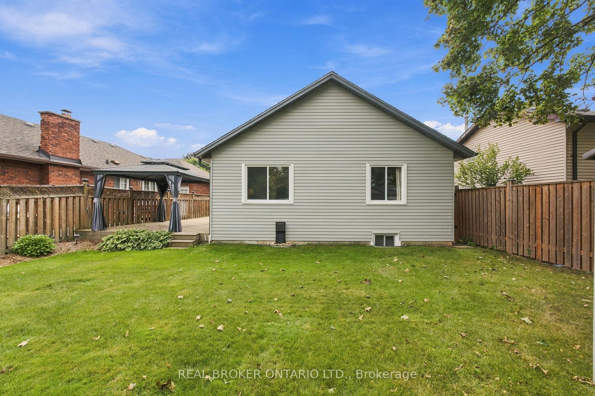 Photo 33 of 1249 Thorpe Road, Burlington, Brant — HOMEH