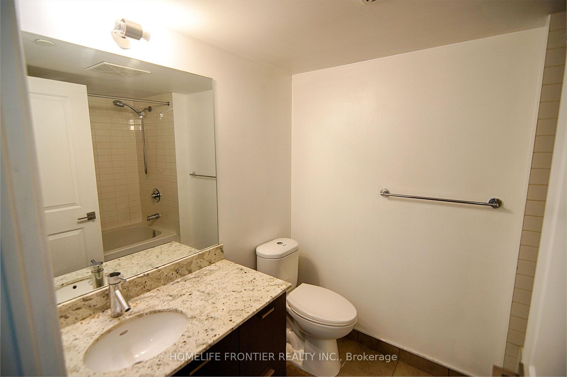 Photo 7 of Unit 904, 88 Sheppard Avenue E, North York, Willowdale East — HOMEH