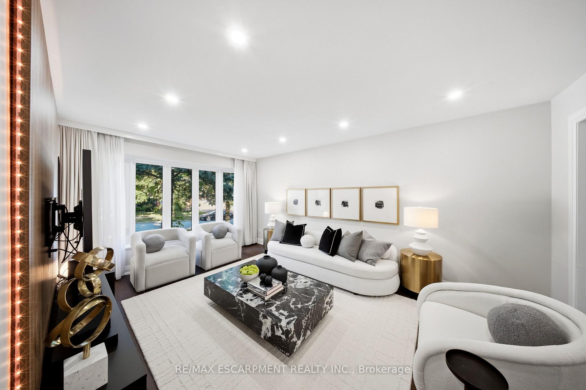 Photo 8 of 3440 Marmac Crescent, Mississauga, Erin Mills — HOMEH