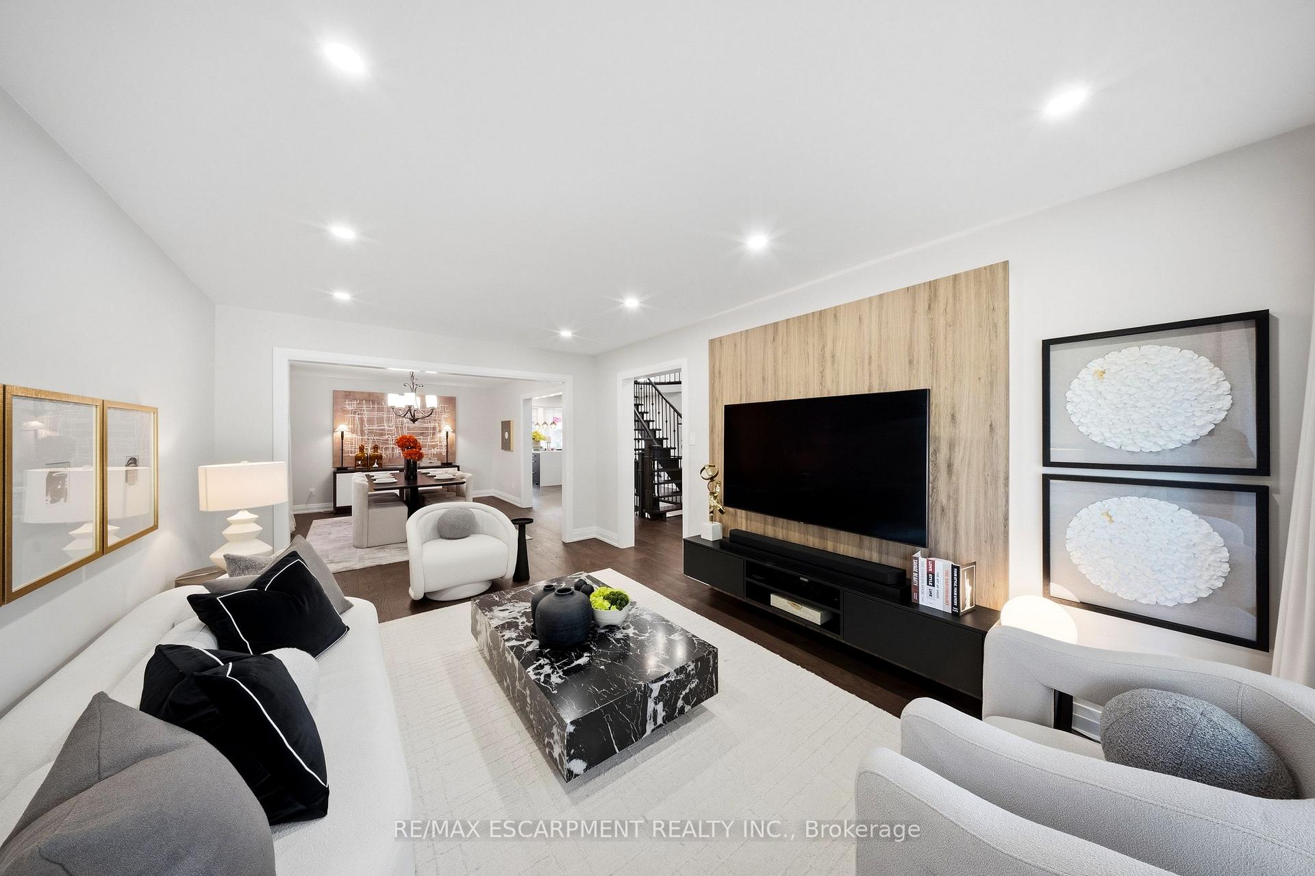 Photo 9 of 3440 Marmac Crescent, Mississauga, Erin Mills — HOMEH