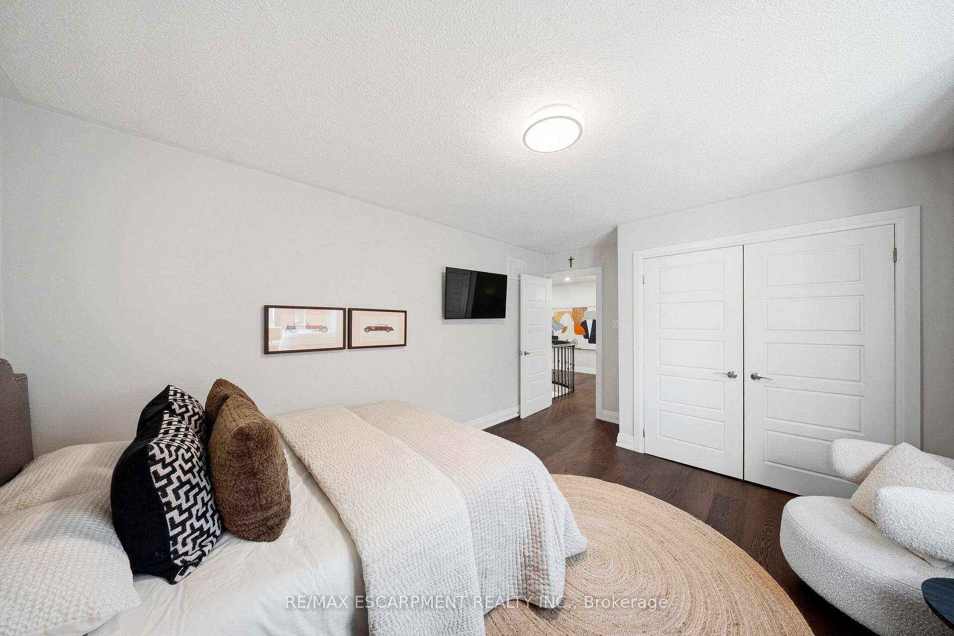 Photo 23 of 3440 Marmac Crescent, Mississauga, Erin Mills — HOMEH
