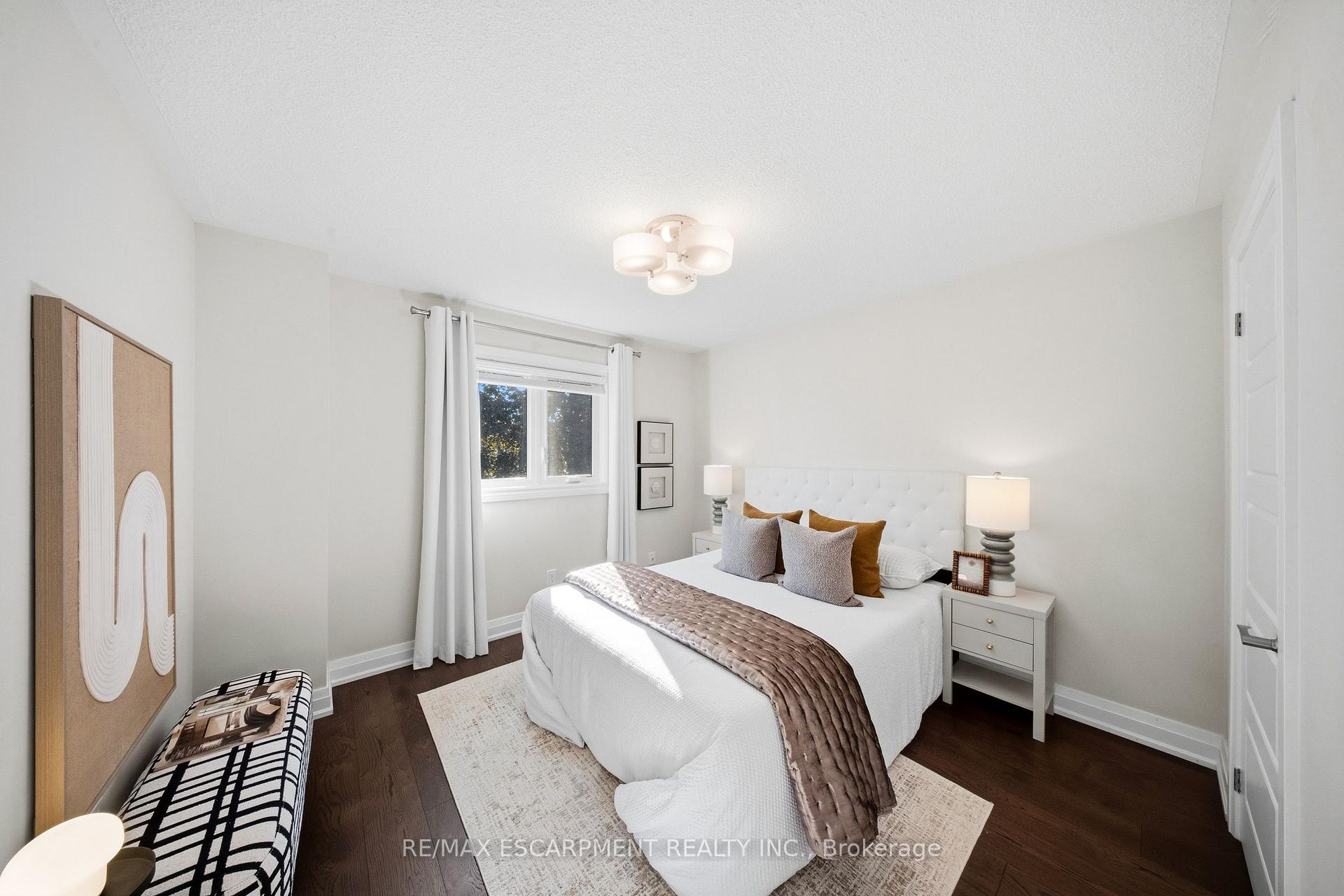 Photo 26 of 3440 Marmac Crescent, Mississauga, Erin Mills — HOMEH