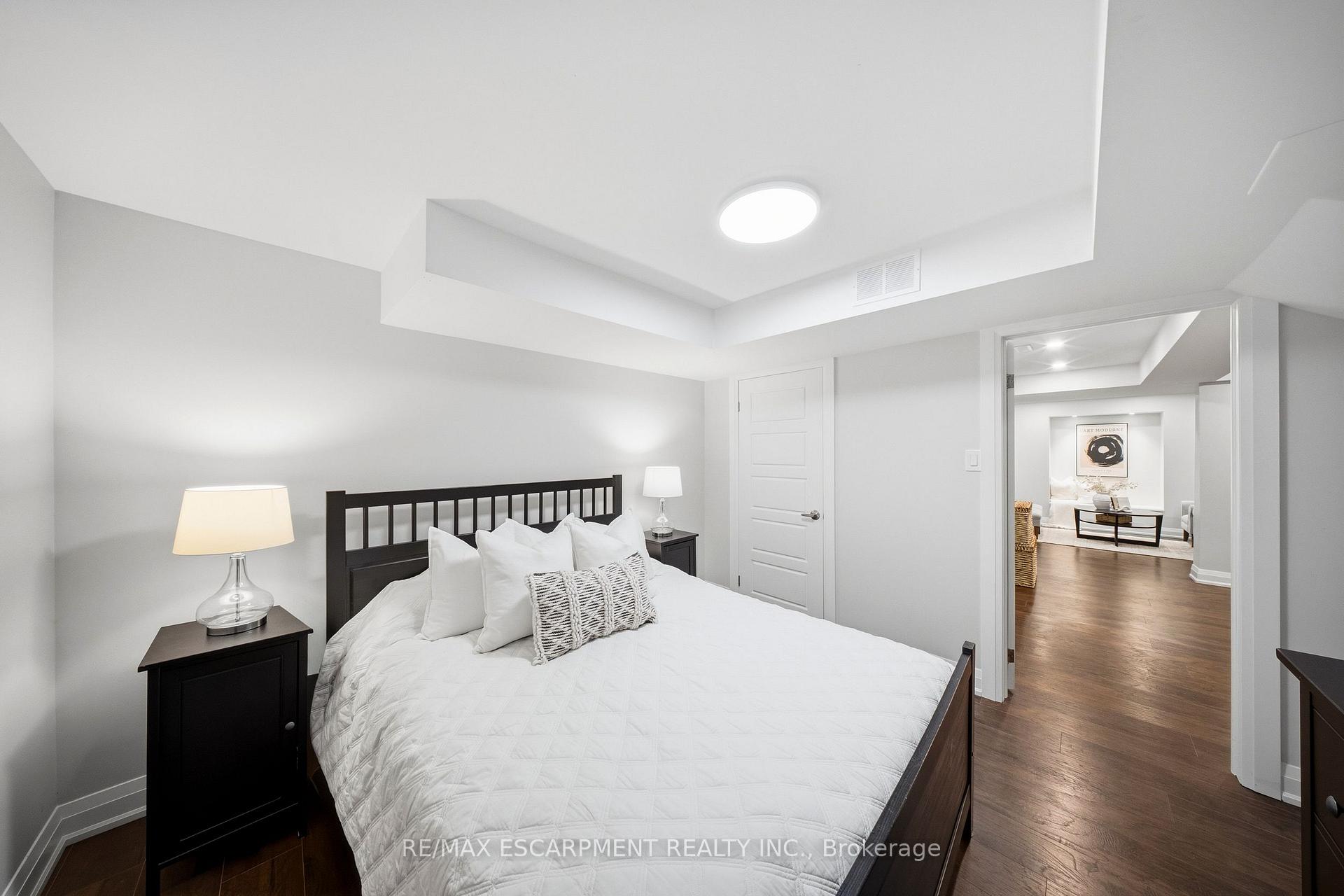 Photo 39 of 3440 Marmac Crescent, Mississauga, Erin Mills — HOMEH