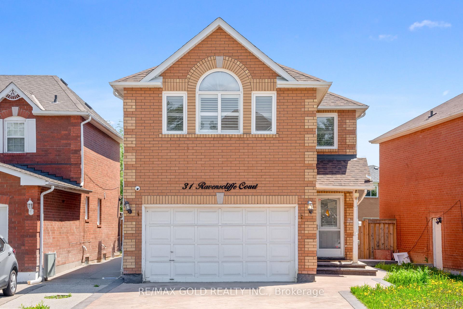 Photo 1 of 31 Ravenscliffe Court, Brampton, Northwood Park — HOMEH
