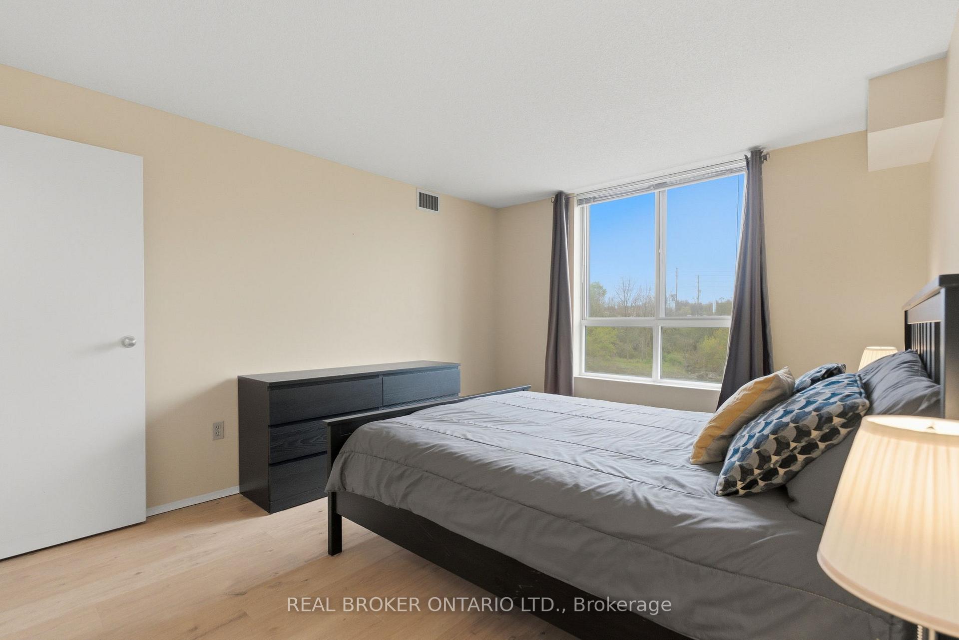 Photo 26 of Unit 215, 30 Blue Springs Drive, Waterloo, Colonial Acres — HOMEH
