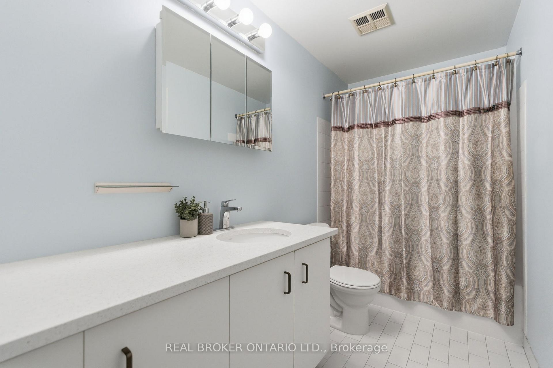 Photo 27 of Unit 215, 30 Blue Springs Drive, Waterloo, Colonial Acres — HOMEH