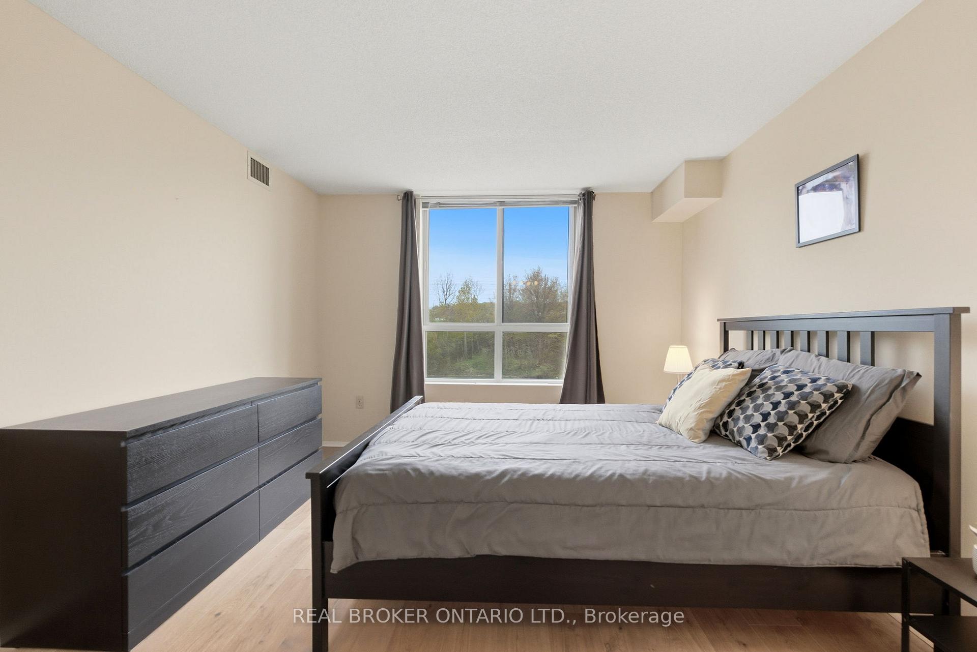 Photo 28 of Unit 215, 30 Blue Springs Drive, Waterloo, Colonial Acres — HOMEH