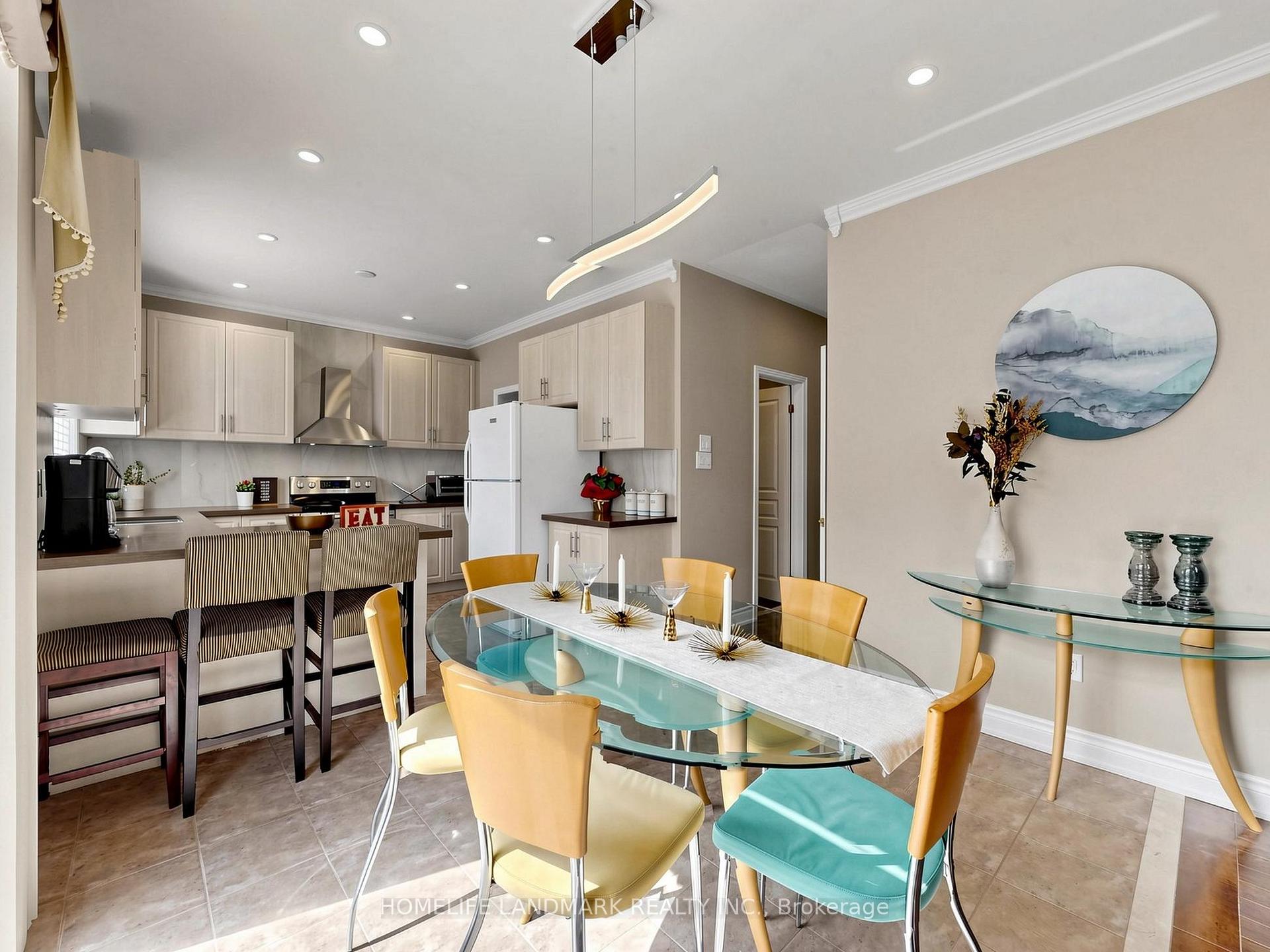 Photo 11 of 35 Sanderson Road, Markham, Cachet — HOMEH