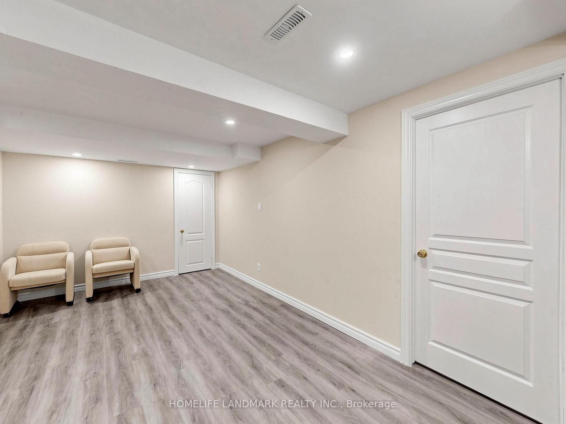 Photo 31 of 35 Sanderson Road, Markham, Cachet — HOMEH