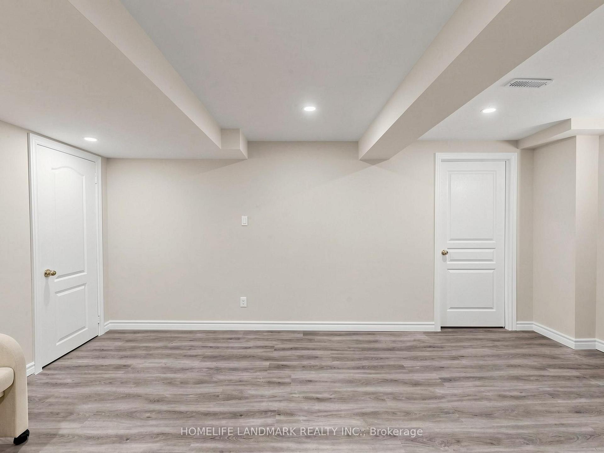 Photo 32 of 35 Sanderson Road, Markham, Cachet — HOMEH