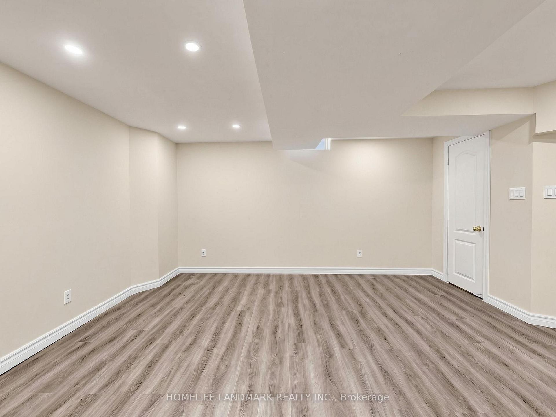 Photo 33 of 35 Sanderson Road, Markham, Cachet — HOMEH