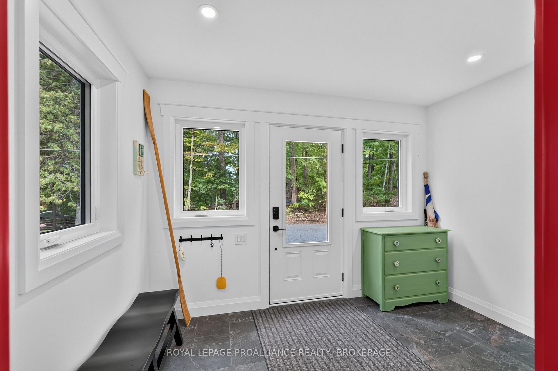 Photo 4 of 1167 Desert Point Lane, Frontenac, Frontenac South — HOMEH